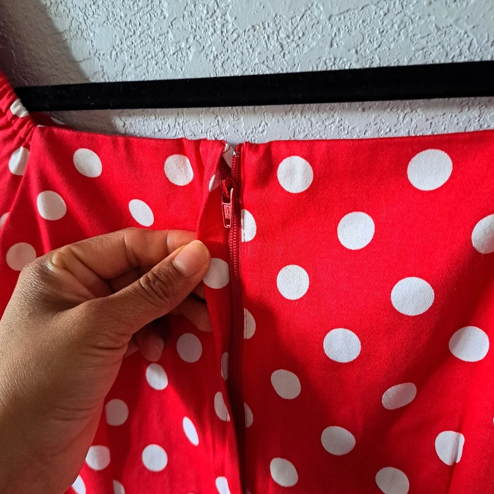 Collectif London Red Polka Dot Dress - Picture 6 of 7